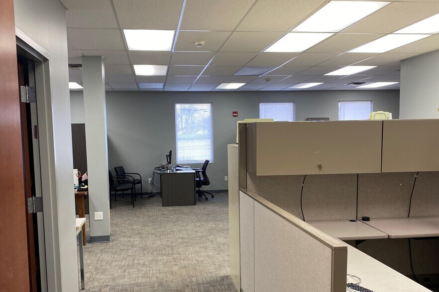 More Photos Of 150 Albert Gallatin Ave, Gallatin Medical For Sale