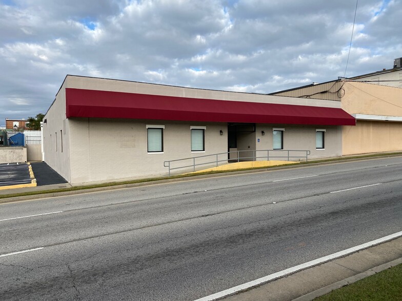 Primary Photo Of 103 W 1st St, Vidalia Office For Lease