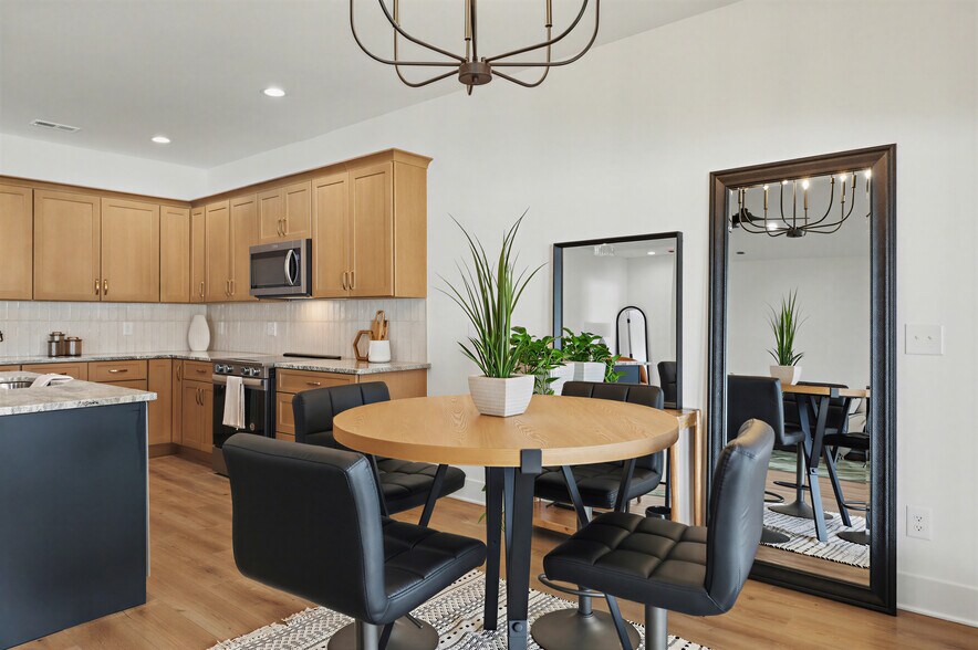 More Photos Of 1519-1521 Carroll Creek Rd, Johnson City Apartments For Sale