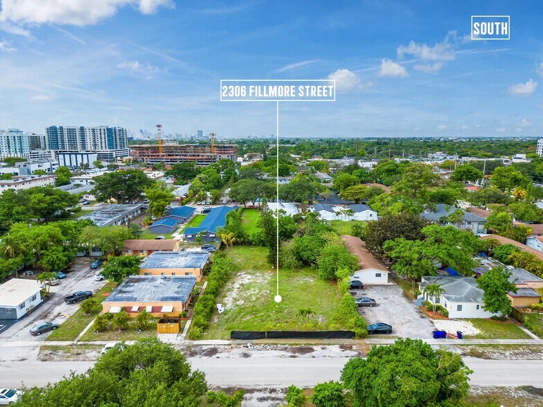 More Photos Of 2306 Fillmore St, Hollywood Land For Sale