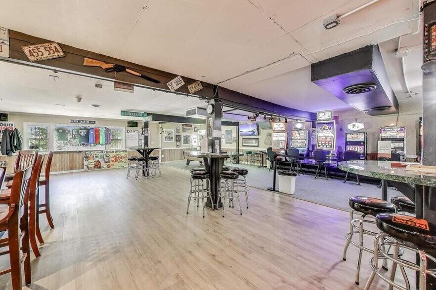 More Photos Of 26211 W IL Route 173, Antioch Restaurant For Sale