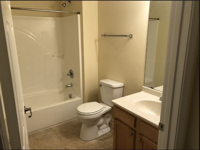 More Photos Of 6800 Crawford Crossing Pl, Louisville Apartments For Sale