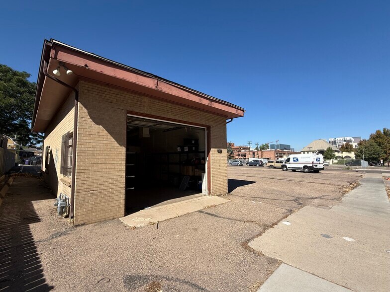 More Photos Of 391 Grant St, Denver Warehouse For Lease