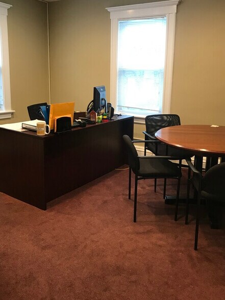More Photos Of 1480 Bedford St, Stamford Office For Lease