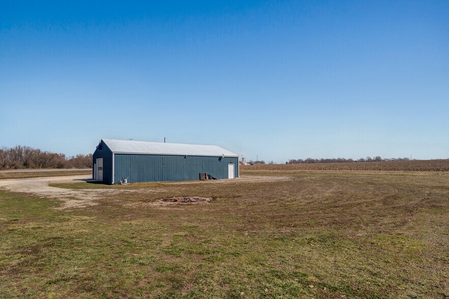 More Photos Of 972 US Highway 60 S, Billings Industrial For Sale