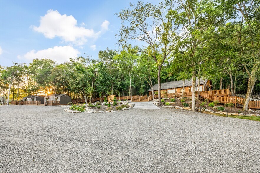 More Photos Of 4201 Pleasant Valley Rd, Union Grove Restaurant For Sale