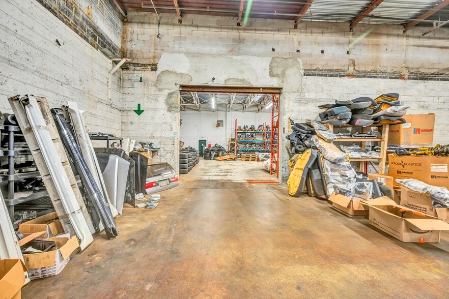 More Photos Of 263-275 Park Ave, East Hartford Warehouse For Lease