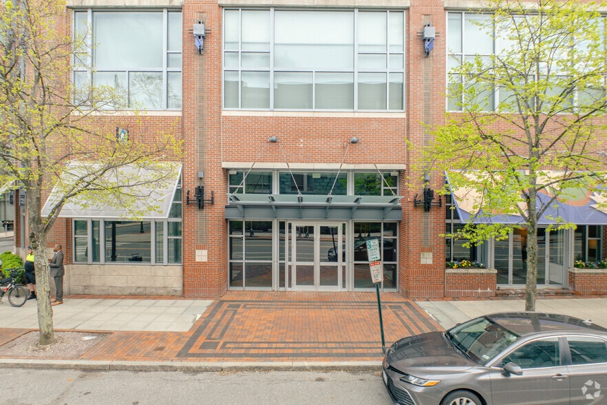 More Photos Of 20 Sidney St, Cambridge Hotel For Lease