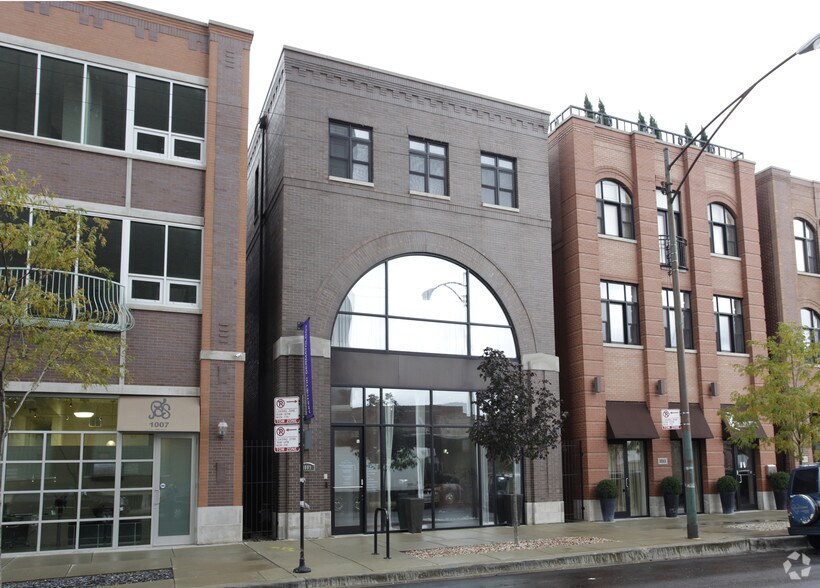 More Photos Of 1009 W Fulton Market, Chicago Storefront Retail Office For Sale
