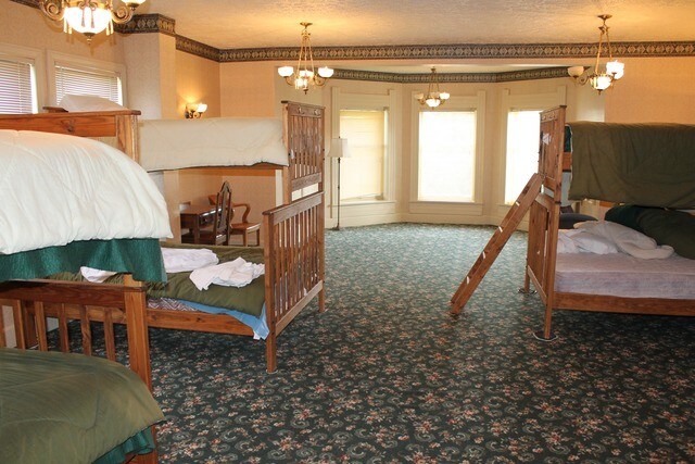 More Photos Of 526 N Main St, Elburn Religious Facility For Sale