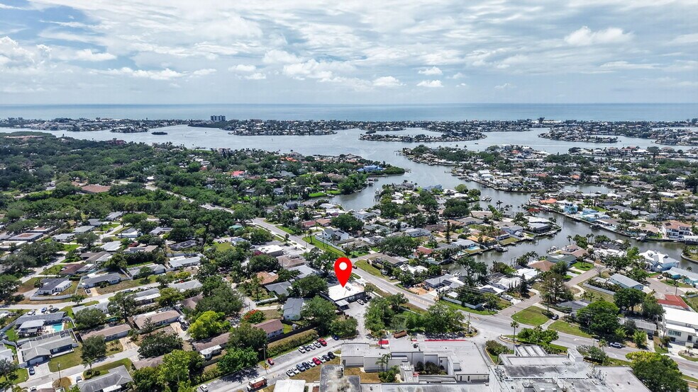 More Photos Of 2039 Indian Rocks Rd, Largo Medical For Lease