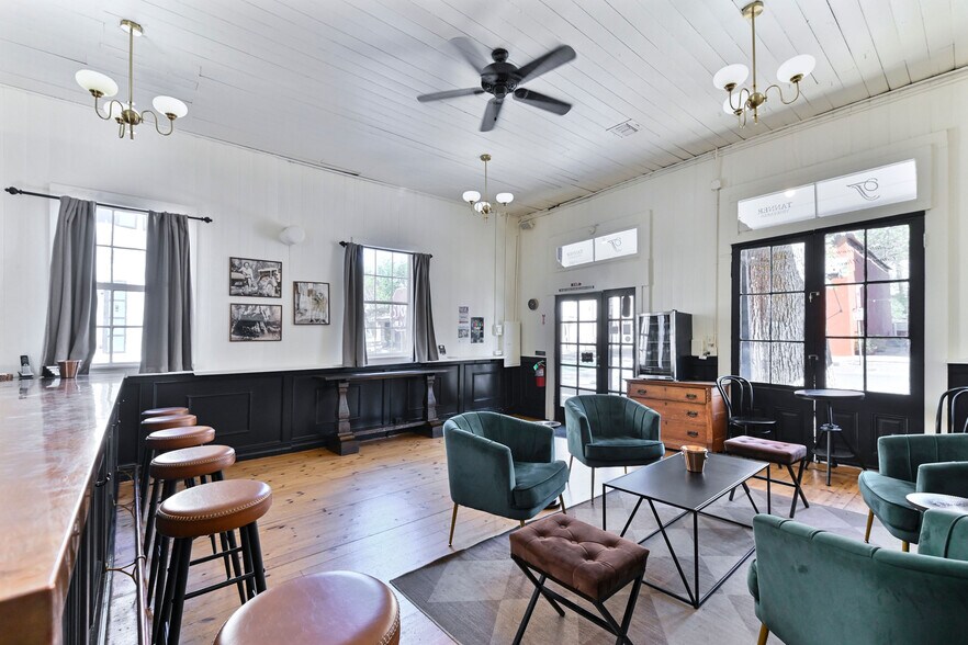 More Photos Of 435 Main St, Murphys General Retail For Sale