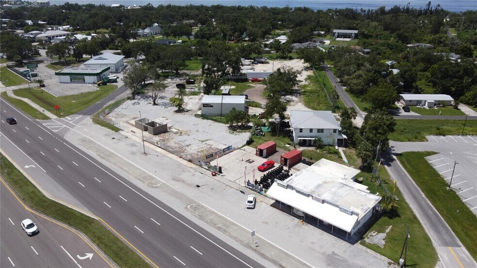 Primary Photo Of 4569 Tamiami Trl, Port Charlotte Freestanding For Sale