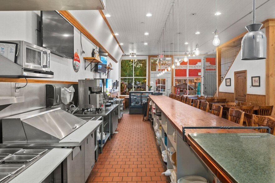 More Photos Of 228 Elk Ave, Crested Butte General Retail For Sale