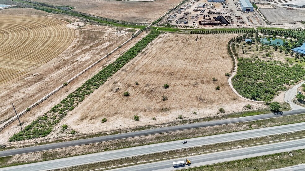 More Photos Of E IH-20, Midland Land For Sale
