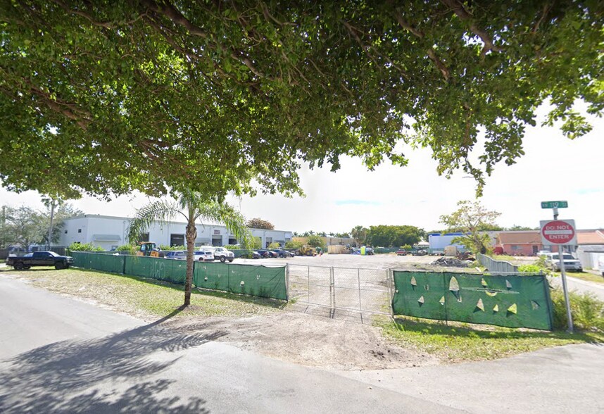 More Photos Of 8790 NW 119th St, Hialeah Gardens Land For Sale