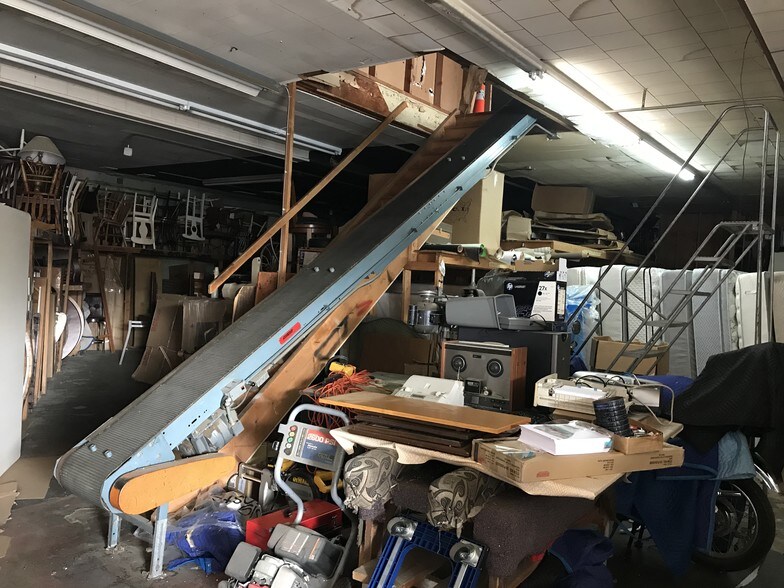 More Photos Of 38 Route 46, Lodi Unknown For Lease