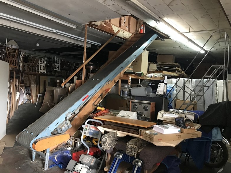 More Photos Of 38 Route 46, Lodi Unknown For Lease