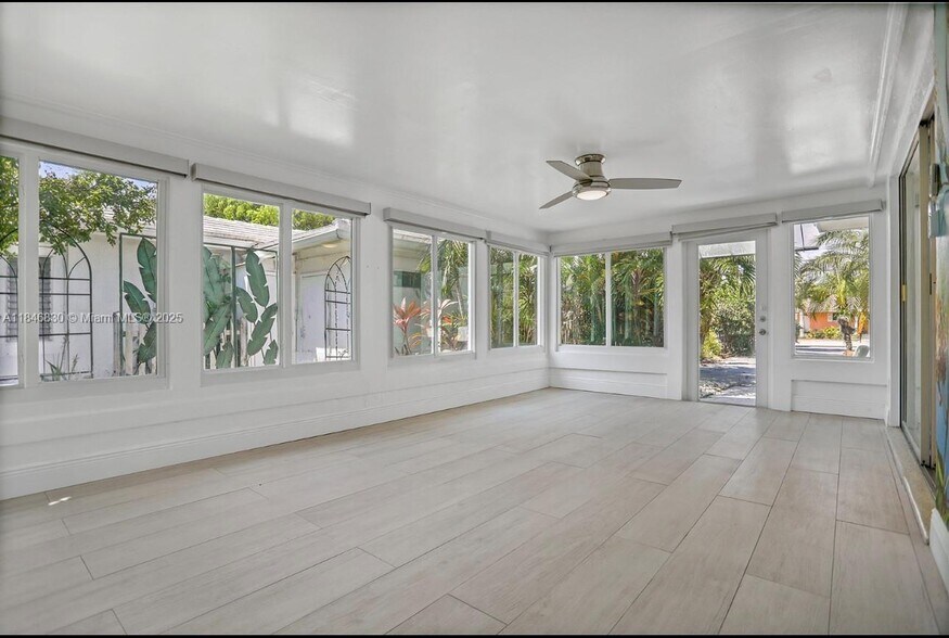 More Photos Of 4512 Seagrape Dr, Lauderdale-by-the-Sea Multifamily For Sale