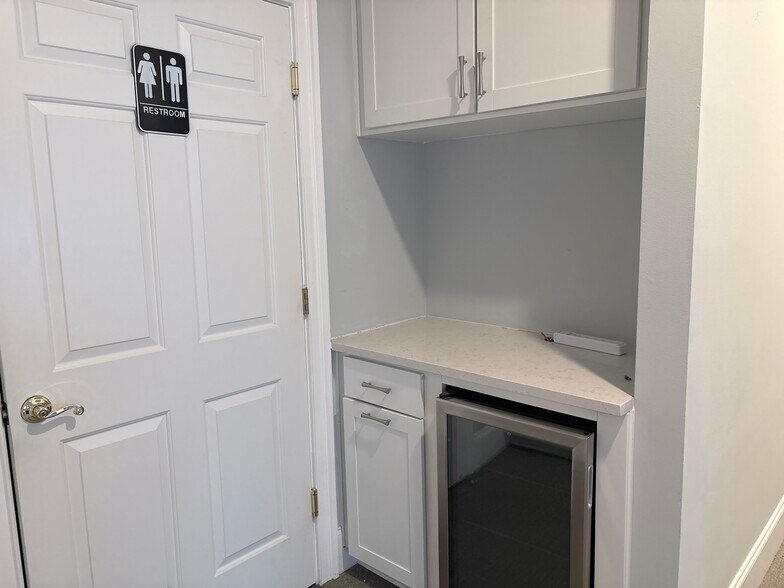 More Photos Of 11795 Northfall Ln, Alpharetta Office For Sale