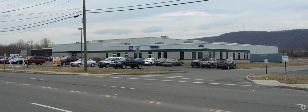 More Photos Of 1300 College Ave, Elmira Flex For Lease