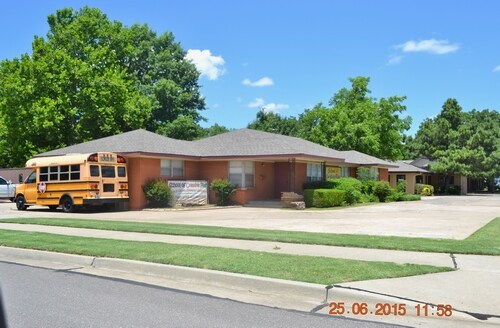 Primary Photo Of 4601 N Macarthur Blvd, Oklahoma City Daycare Center For Sale