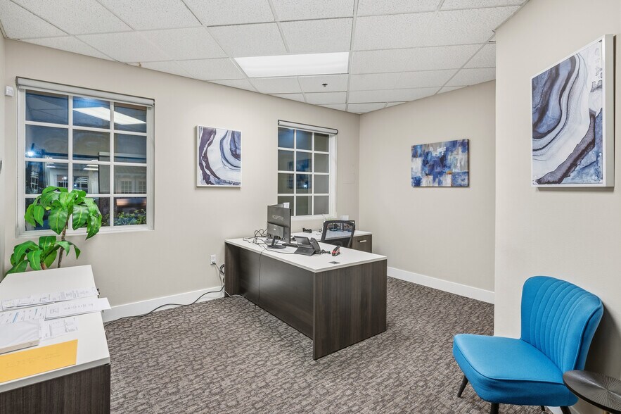 More Photos Of 3087 E Warm Springs Rd, Las Vegas Office For Sale