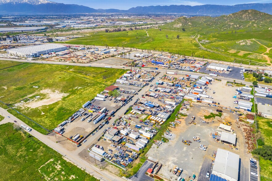 More Photos Of 3655 Placentia Ln, Riverside Land For Lease