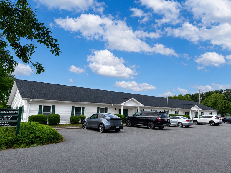 Primary Photo Of 531 Robertson Blvd, Walterboro Medical For Sale