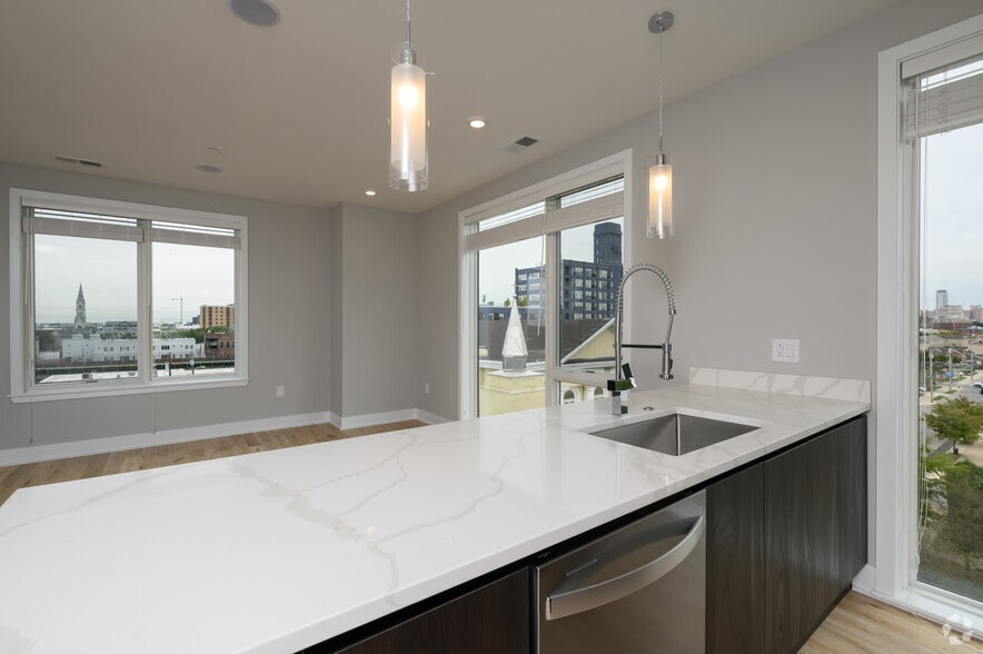 More Photos Of 1000-1038 W Girard Ave, Philadelphia Apartments For Lease