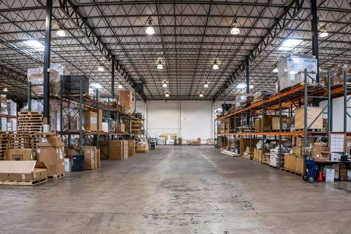 More Photos Of 1 Technology Dr, Peabody Warehouse For Lease