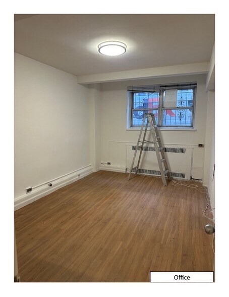 More Photos Of 139 E 35th St, New York Apartments For Lease