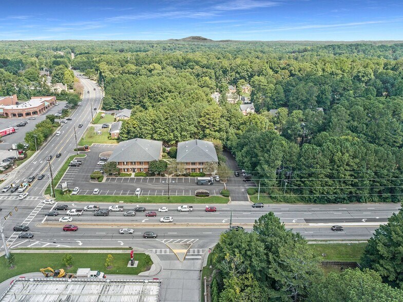 More Photos Of 3113 Roswell Rd, Marietta Unknown For Lease