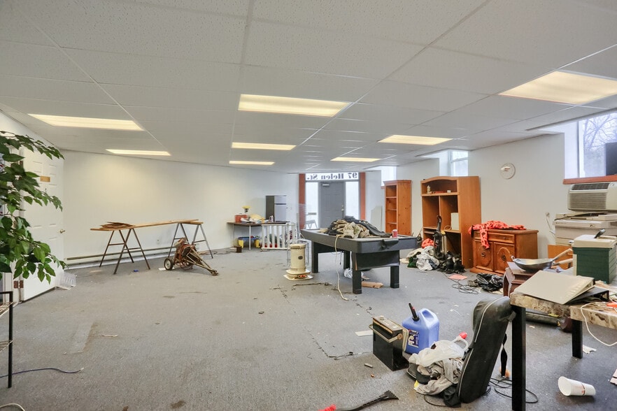 More Photos Of 97 Helen St, McKees Rocks Warehouse For Sale