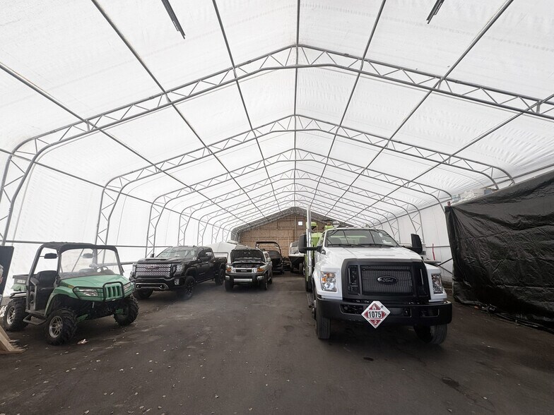 More Photos Of 53314 Hwy 44, Spruce Grove Service For Sale