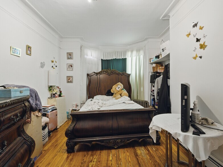 More Photos Of 904 Bergenline Ave, Union City Apartments For Sale