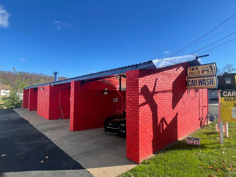 More Photos Of 3500 4th Ave, Beaver Falls Carwash For Sale