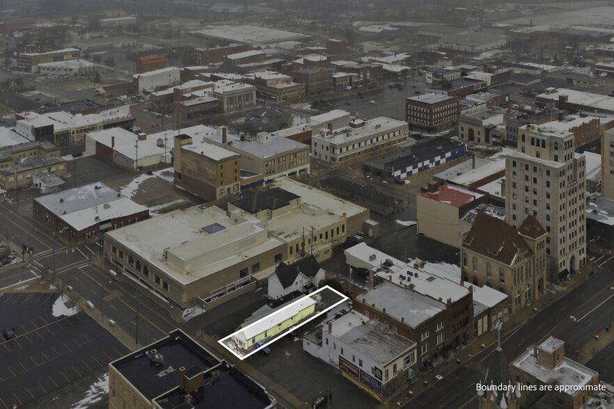 More Photos Of 20 N Mulberry St, Mansfield Office For Sale