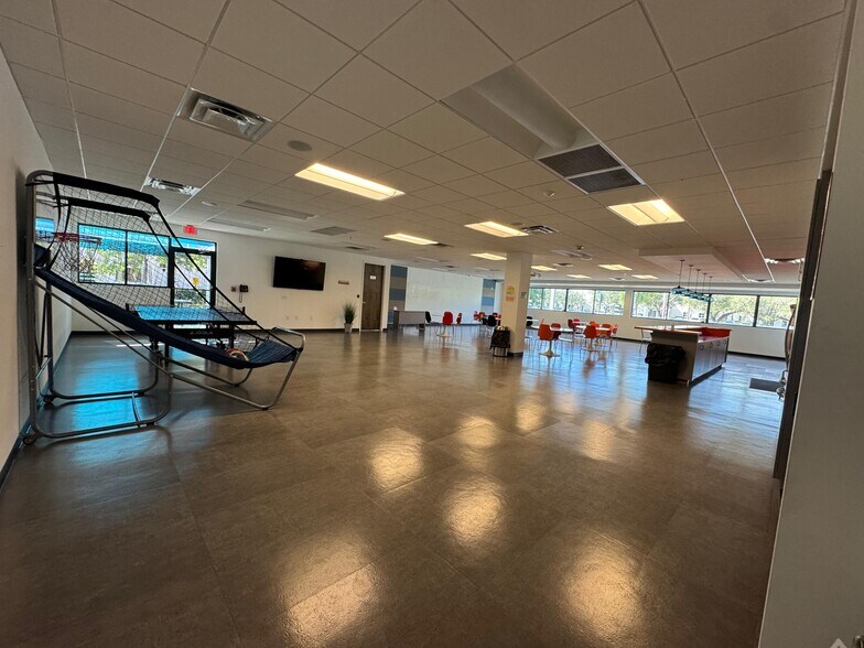More Photos Of 12350 NW 39th St, Coral Springs Office For Sale