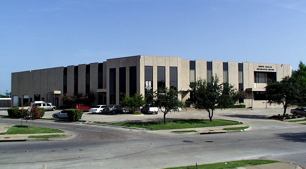 More Photos Of 616 S Sherman St, Richardson Flex For Sale