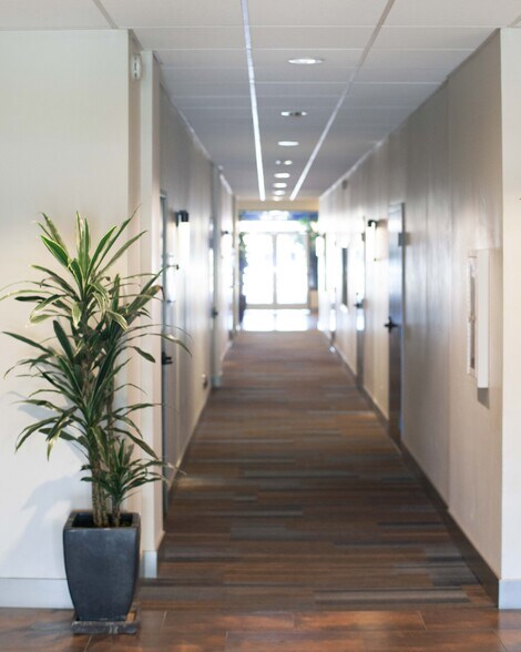 More Photos Of 16766 Bernardo Center Dr, San Diego Medical For Lease