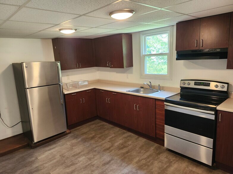 More Photos Of 147 Georgetown Rd, Beaver Falls Apartments For Sale