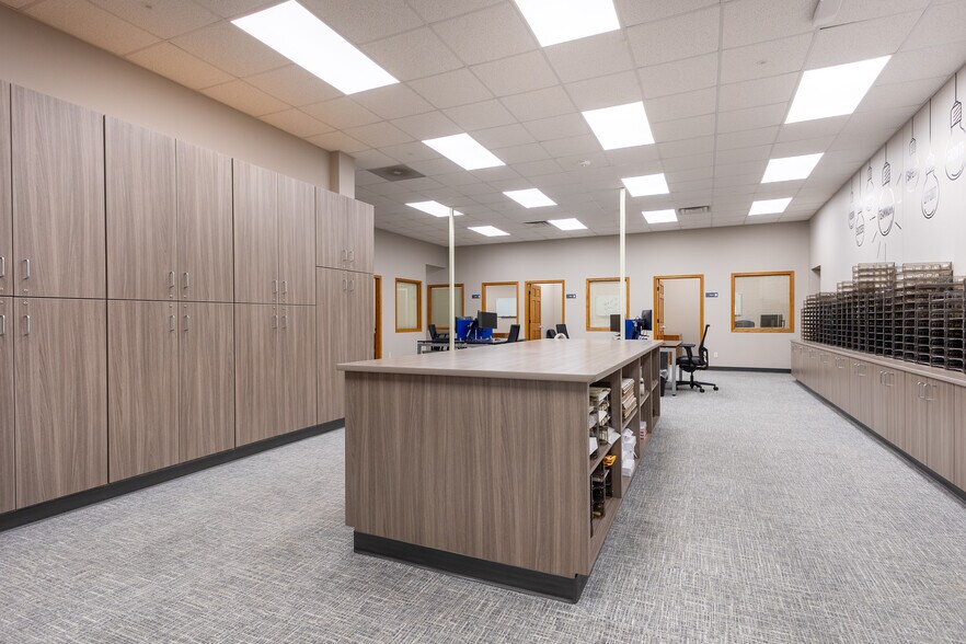 More Photos Of 3681 Prism Ln, Kieler Office For Sale