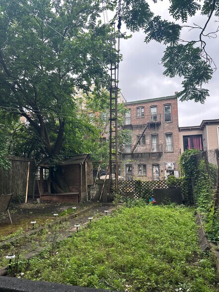 More Photos Of 1243 Willoughby Ave, Brooklyn Multifamily For Sale