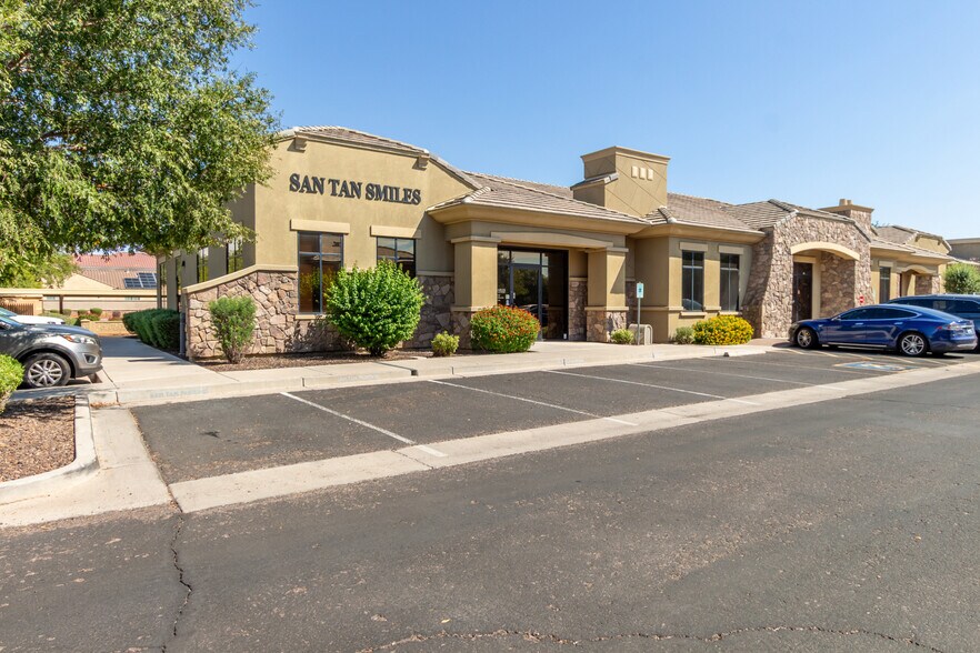 More Photos Of 1355 S Higley Rd, Gilbert Medical For Lease