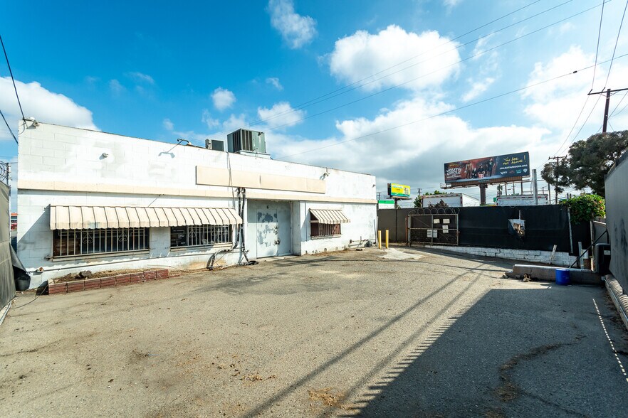 More Photos Of 515 E Rosecrans Ave, Gardena Warehouse For Sale