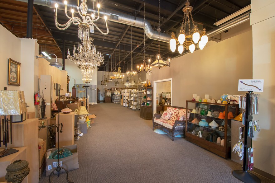 More Photos Of 654 Irwin St, San Rafael Service For Lease