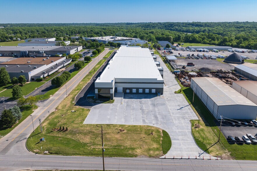 More Photos Of 2880 Arnold Tenbrook Rd, Arnold Manufacturing For Lease