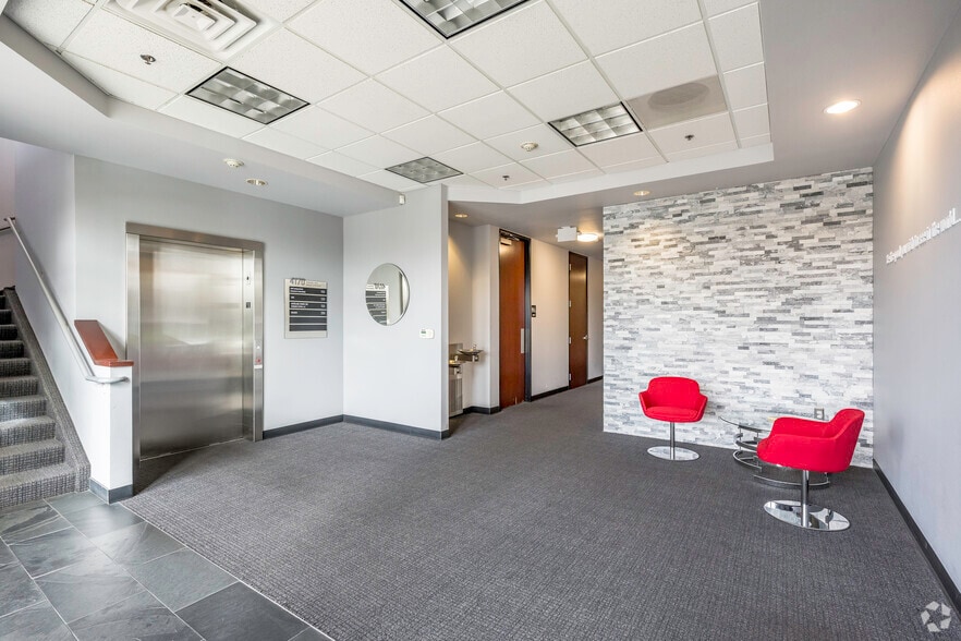 More Photos Of 4170 Douglas Blvd, Granite Bay Office For Lease