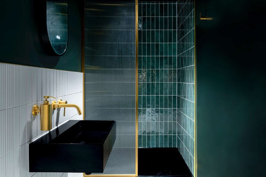 More Photos Of 18 King William St, London Office For Lease